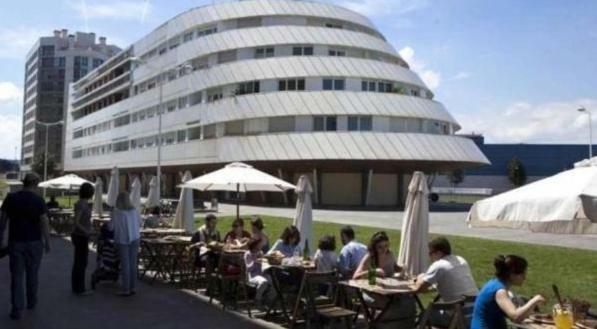 Poniente Apartamento *